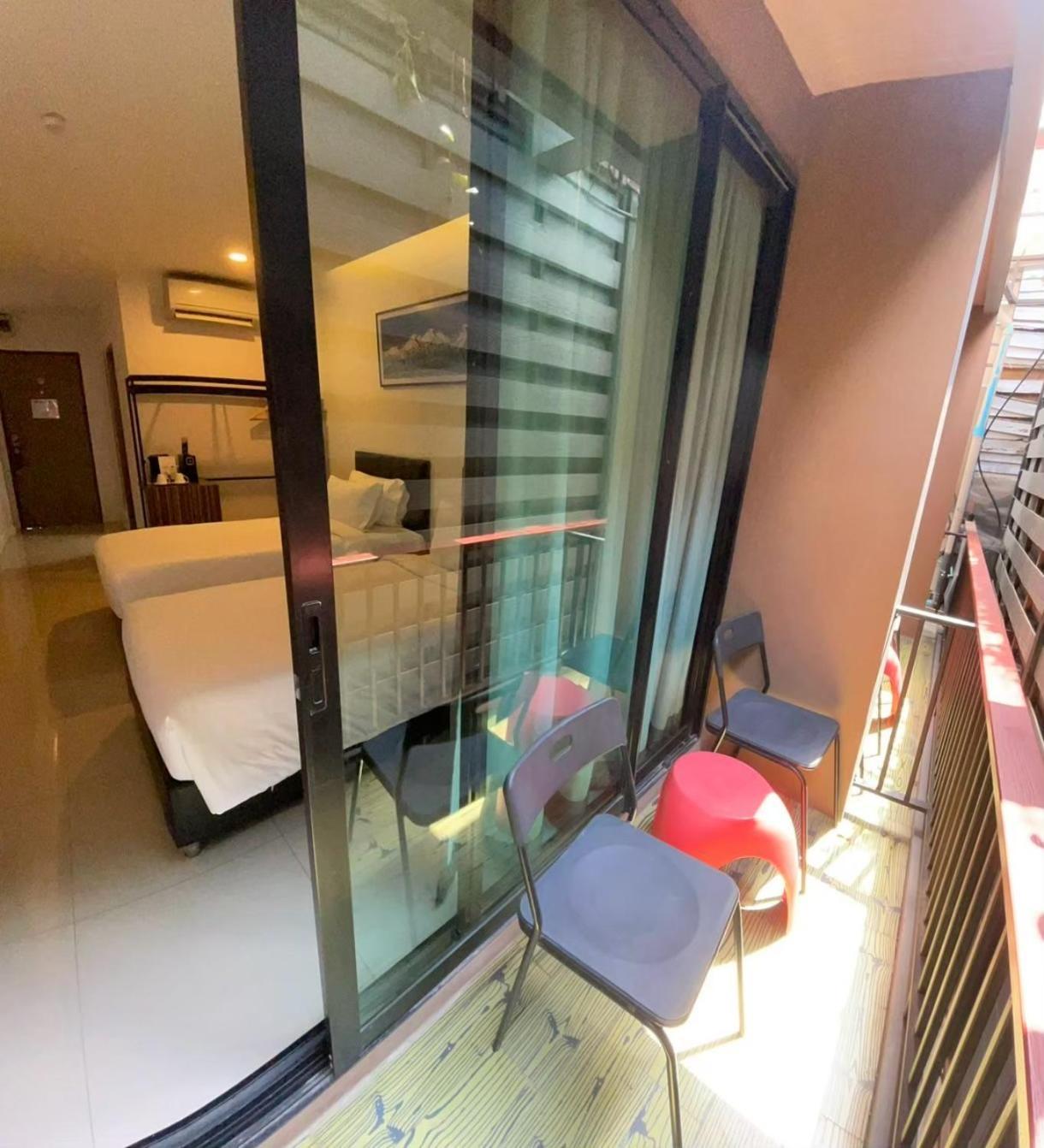 Red Door Samsen Hotel, Bangkok Luaran gambar